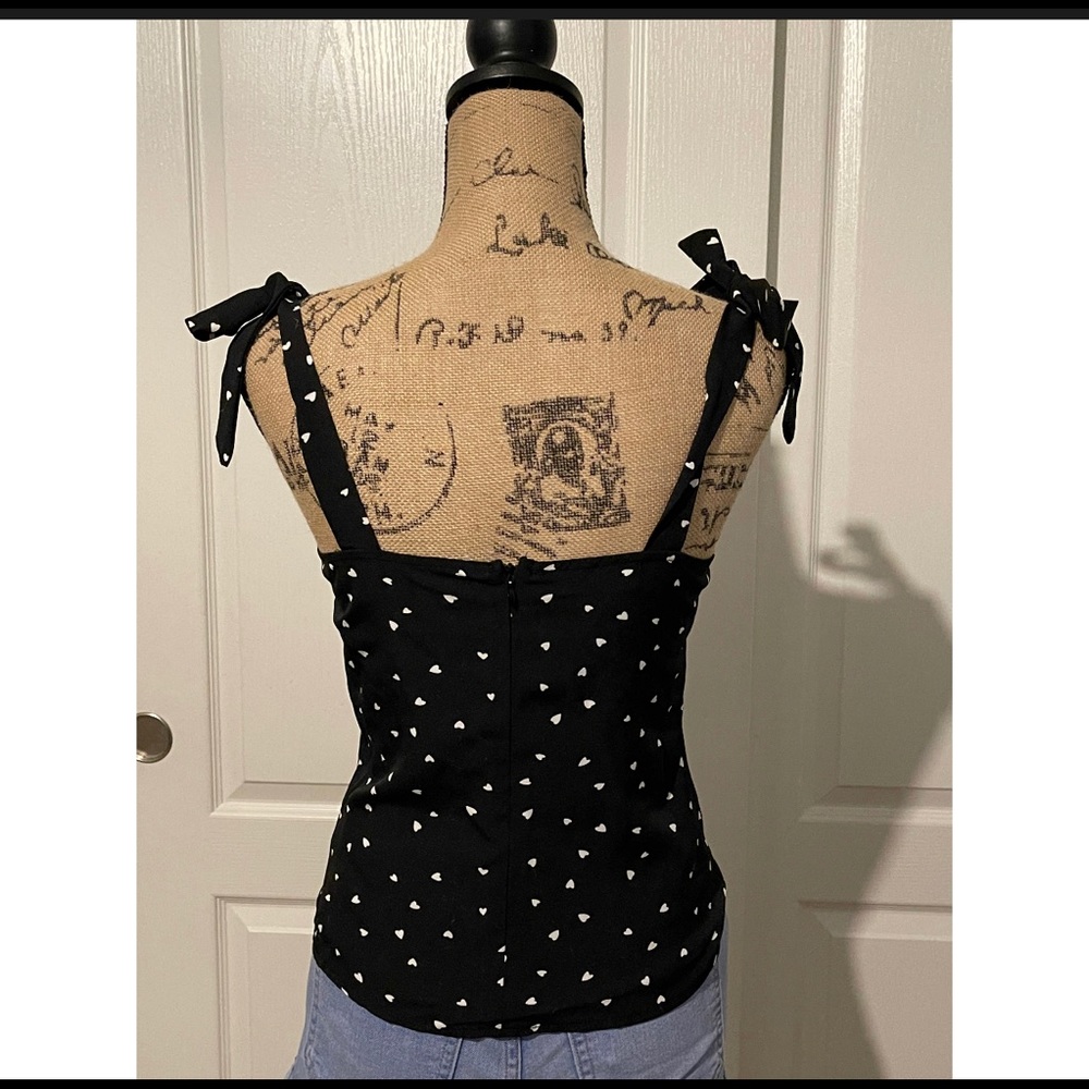 Heart Patterned Tank - Picture 3 of 3